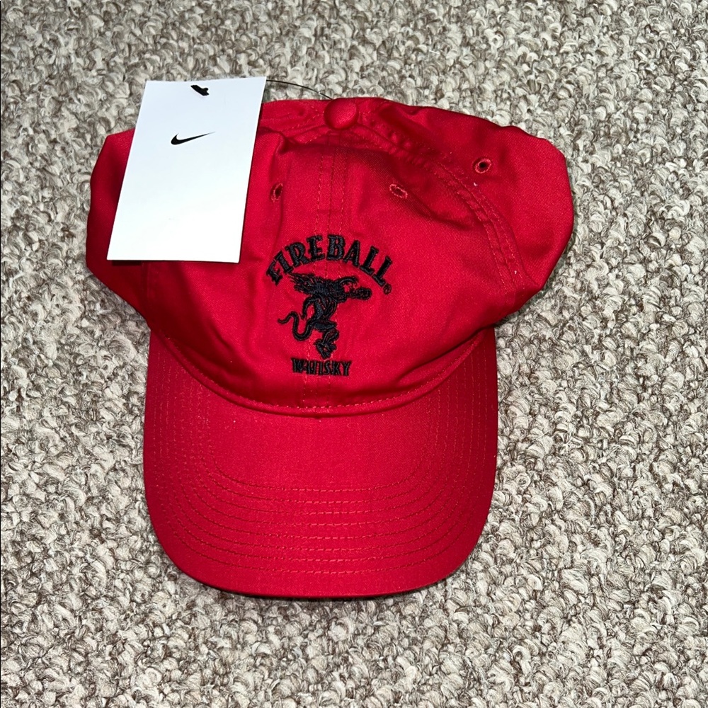 NWT unisex Red Heritage86 Nike x Fireball whiskey unisex Cap
